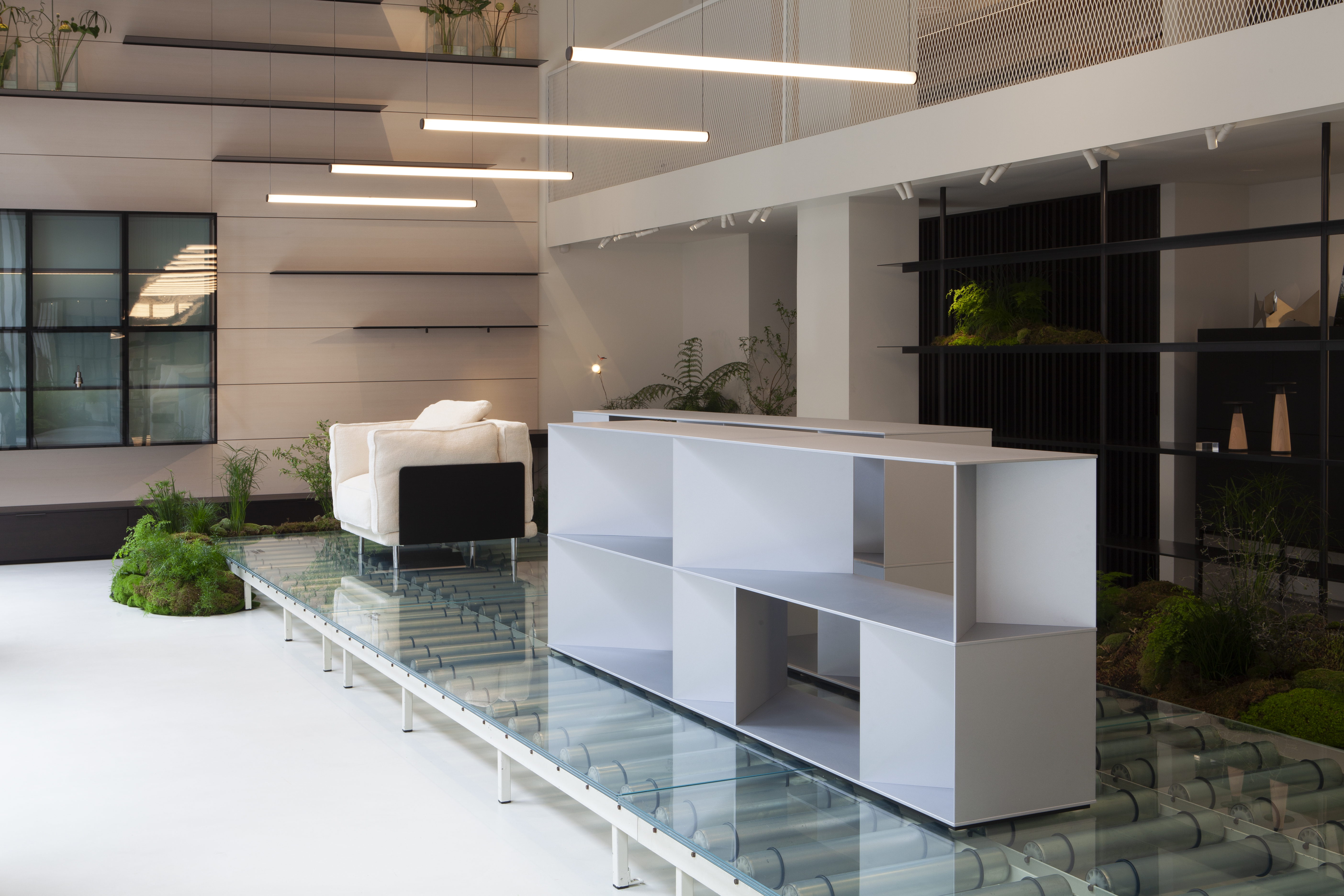 Nao Tamura RYO shelf at Porro Milano showroom