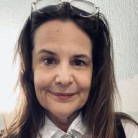 Liz Langley's avatar
