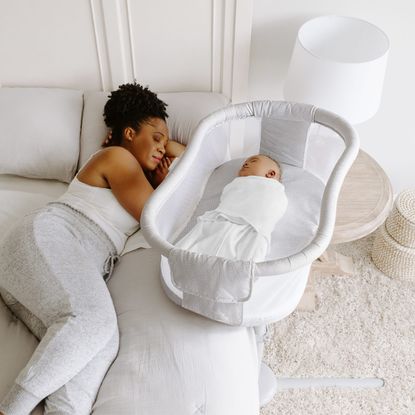 Halo bassinest swivel sleeper review on sale