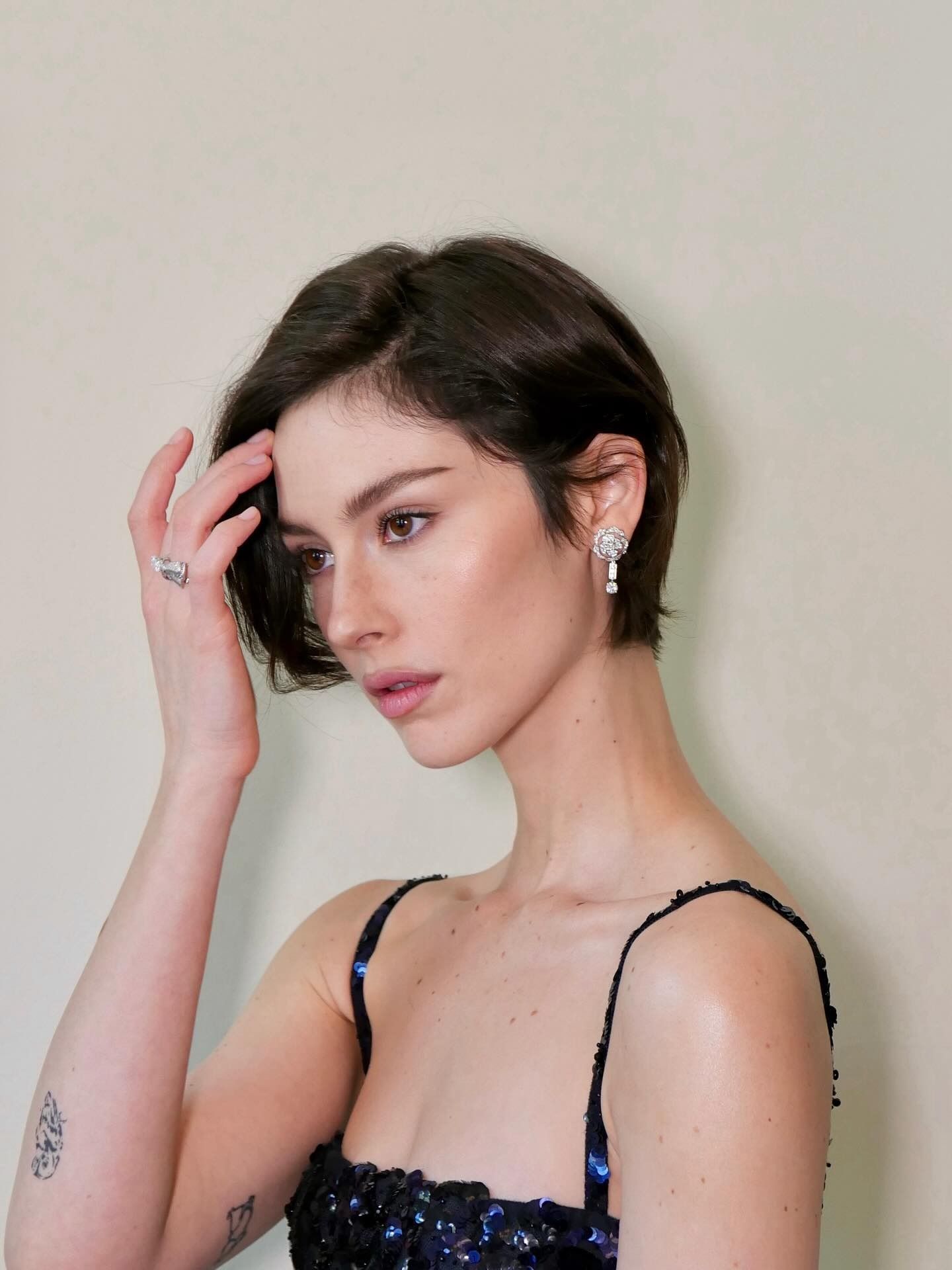 Gracie Abrams with a bixie cut