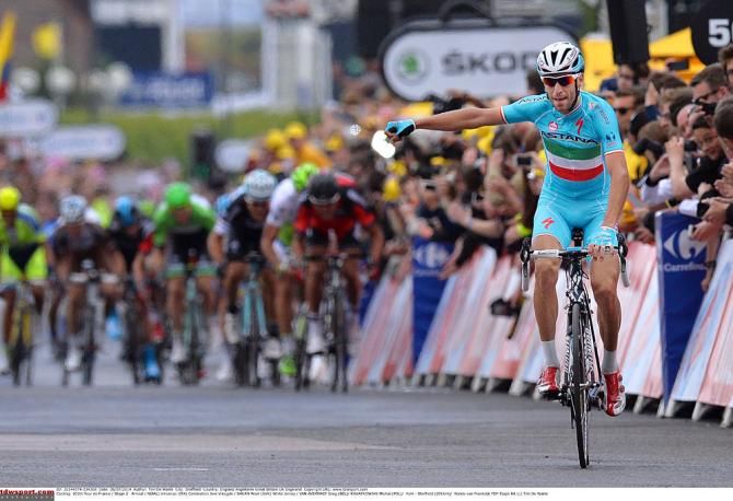Vincenzo Nibali gets ready to celebrate