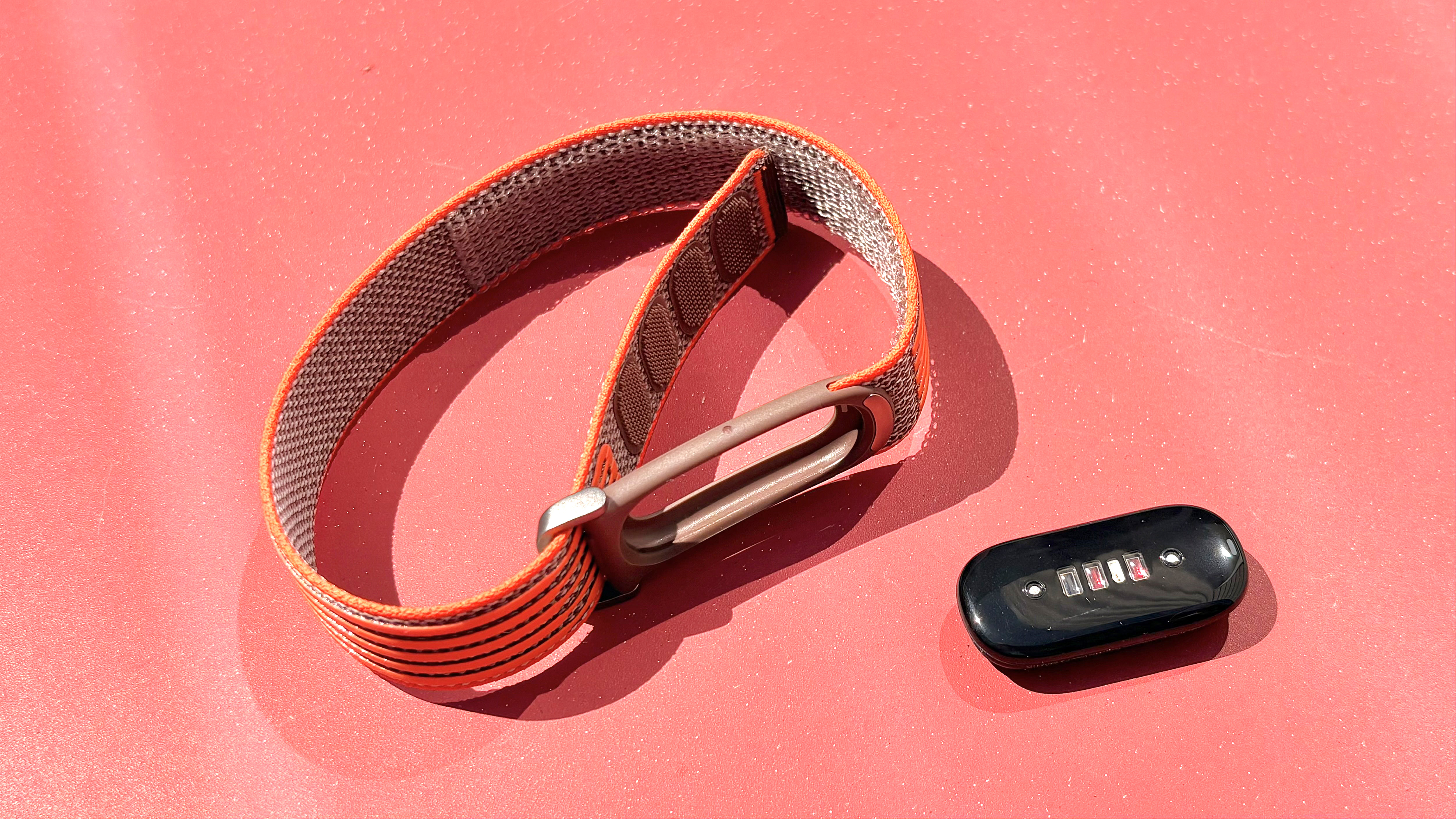 Hands-on with the Fitbit Air on the orange and brown Stephen Curry strap