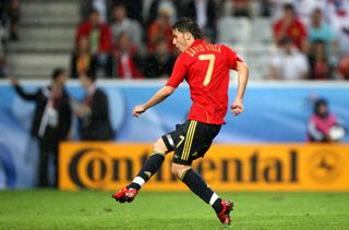 David Villa scores for Spain against Russia at Euro 2008