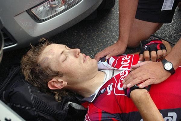 Olivier Kaisen (Silence-Lotto) was lying down after he managed to cross the finish line despite a 60km/h crash two kilometres from the line.