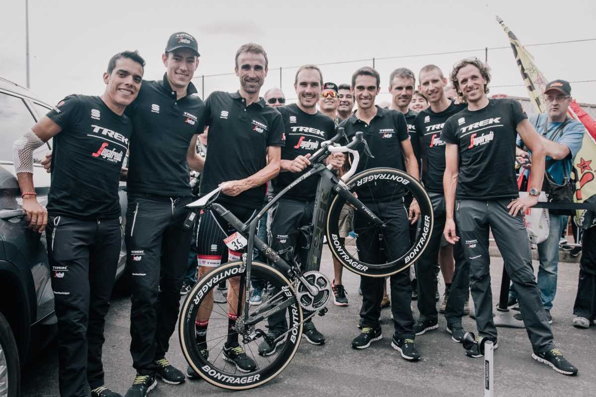 The bike was presented to Zubeldia on the final stage of the Tour de France