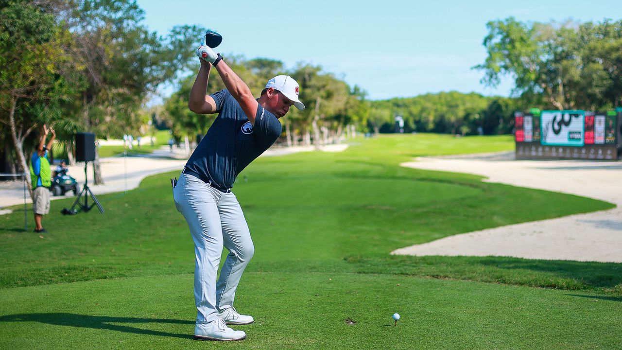 Caleb Surrat takes a shot at LIV Golf Mayakoba