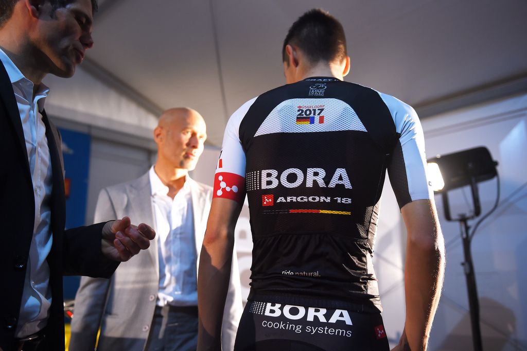 The back of the Bora-Argon 18 jersey for the Tour de France