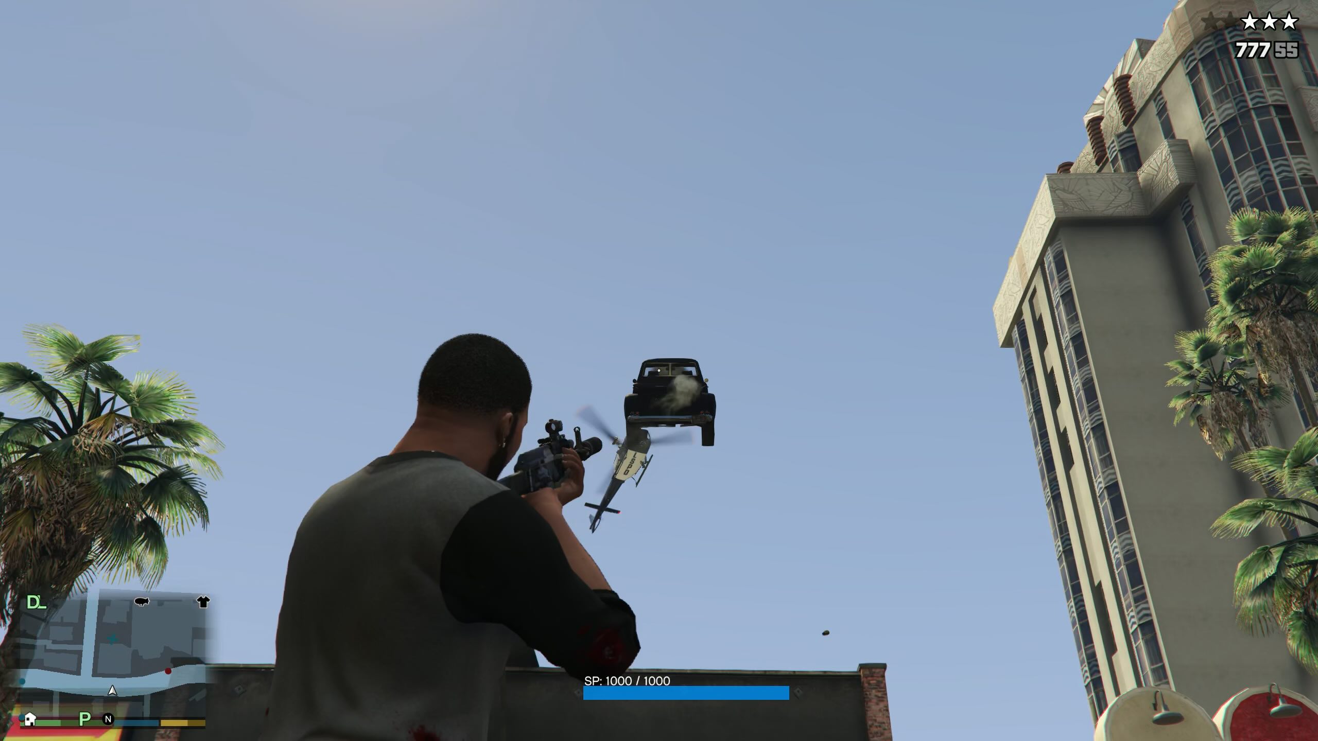 Franklin shoots a car a police chopper.