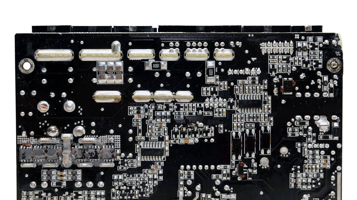 EVGA 1000 P6
