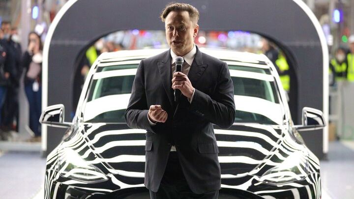 Elon Musk claims Tesla's new AI5 chip is 40x more performant than previous-gen AI5 — Next-gen custom silicon for vehicle AI to now be built by Samsung & TSMC