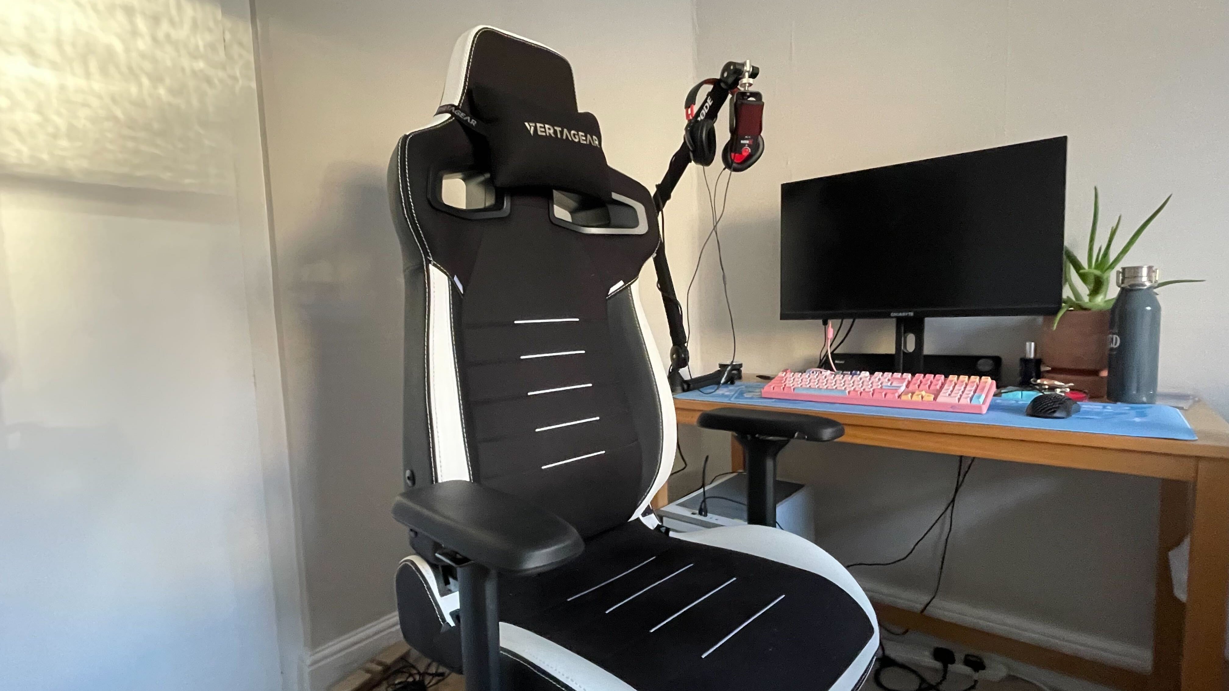 Vertagear PL4800