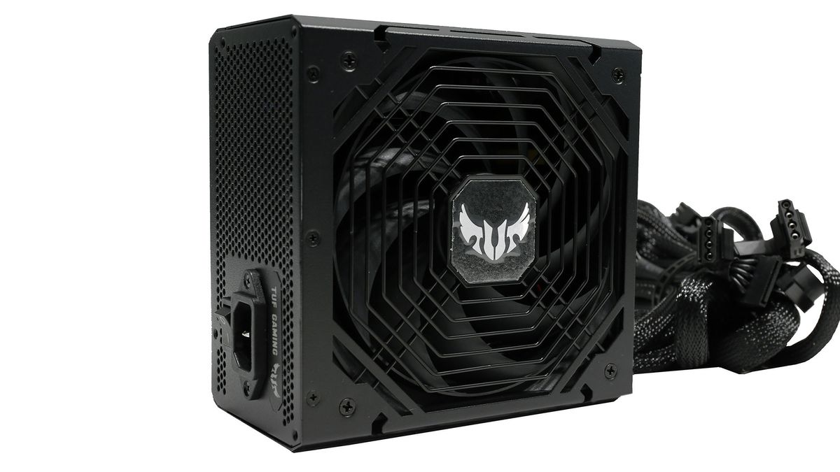 Asus TUF Gaming 550W Bronze PSU review: Long warranty, decent