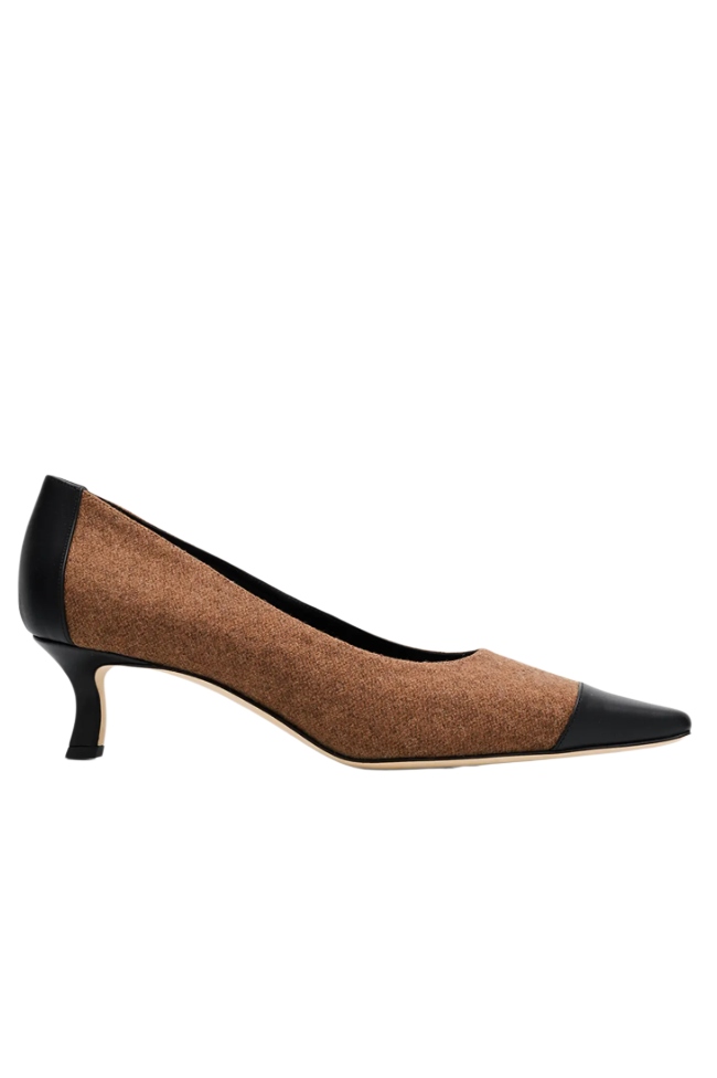 Manolo Blahnik, Mionel Wool Bicolor Pumps