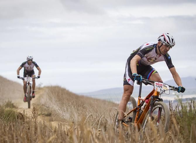 Christoph Sauser and Frantisek Rabon during the prologue