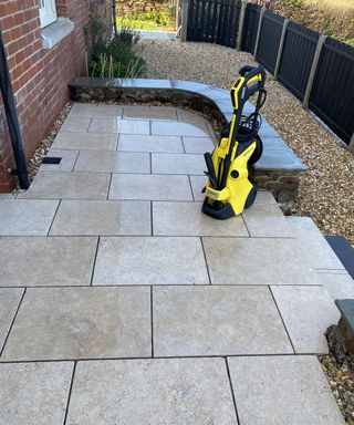 After Cleaning Patios and Paving with the Kärcher K4