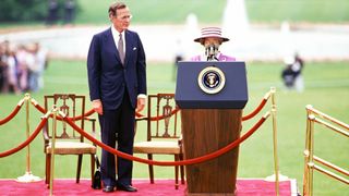 Queen Elizabeth giving a speech in the US