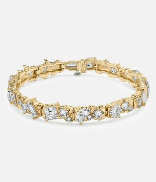 Vrai's diamond bracelet on gold