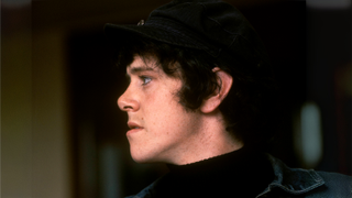 Donovan in side profile from the 1960s