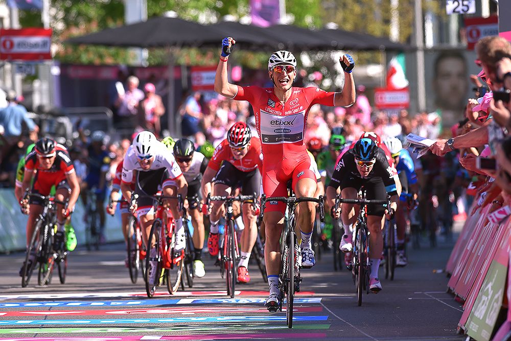 Marcel Kittel wins stage 3 at the 2016 Giro d'Italia