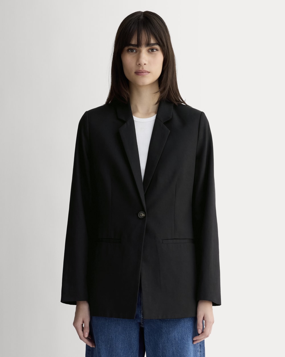 The Relaxed Blazer in Buttersmooth | Black - 00