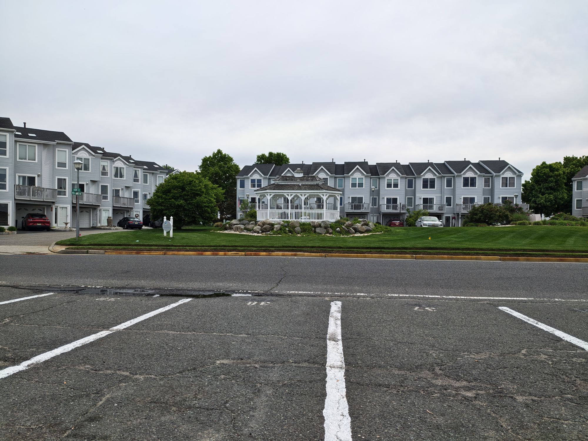 Motorola Razr Fold camera sample.