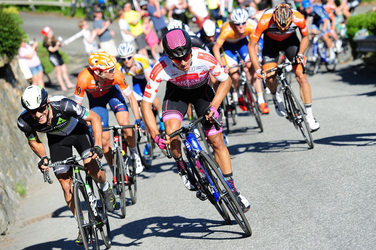 KOM leader Wilmar Paredes (Manzana Postobon)