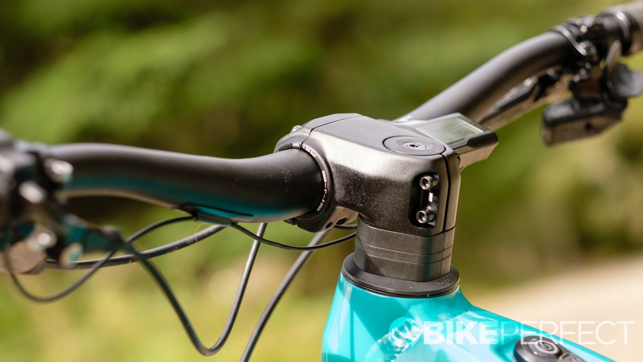 Focus Jam2 7.0 stem and bars