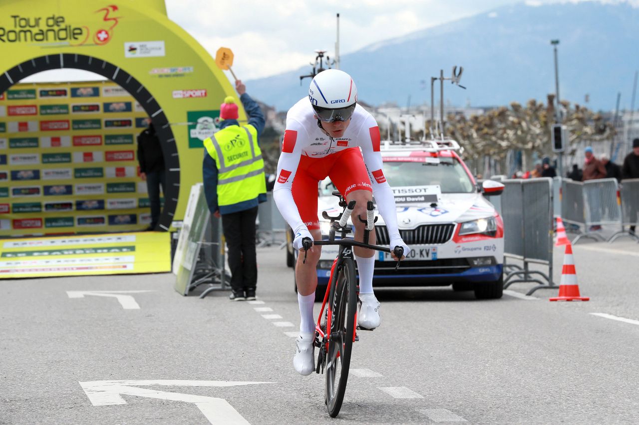 David Gaudu out on course
