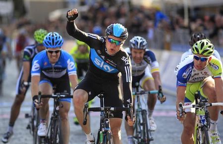 Edvald Boasson Hagen (Sky) wins stage 3 of Tirreno-Adriatico