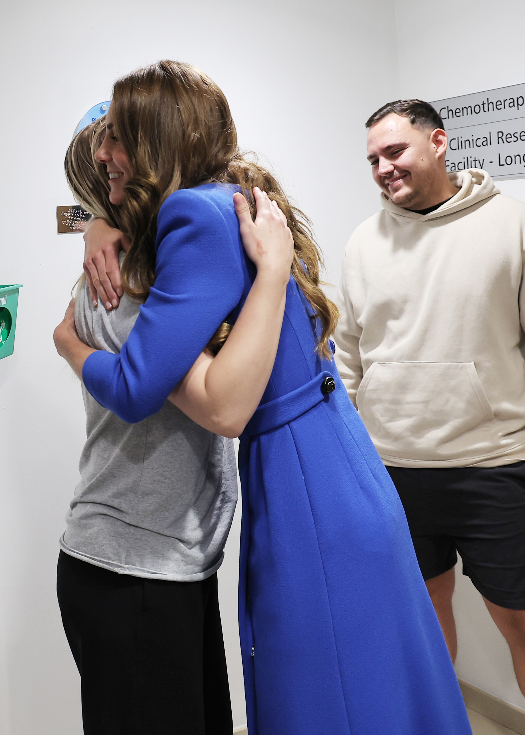 Princess Kate hugging a cancer patient