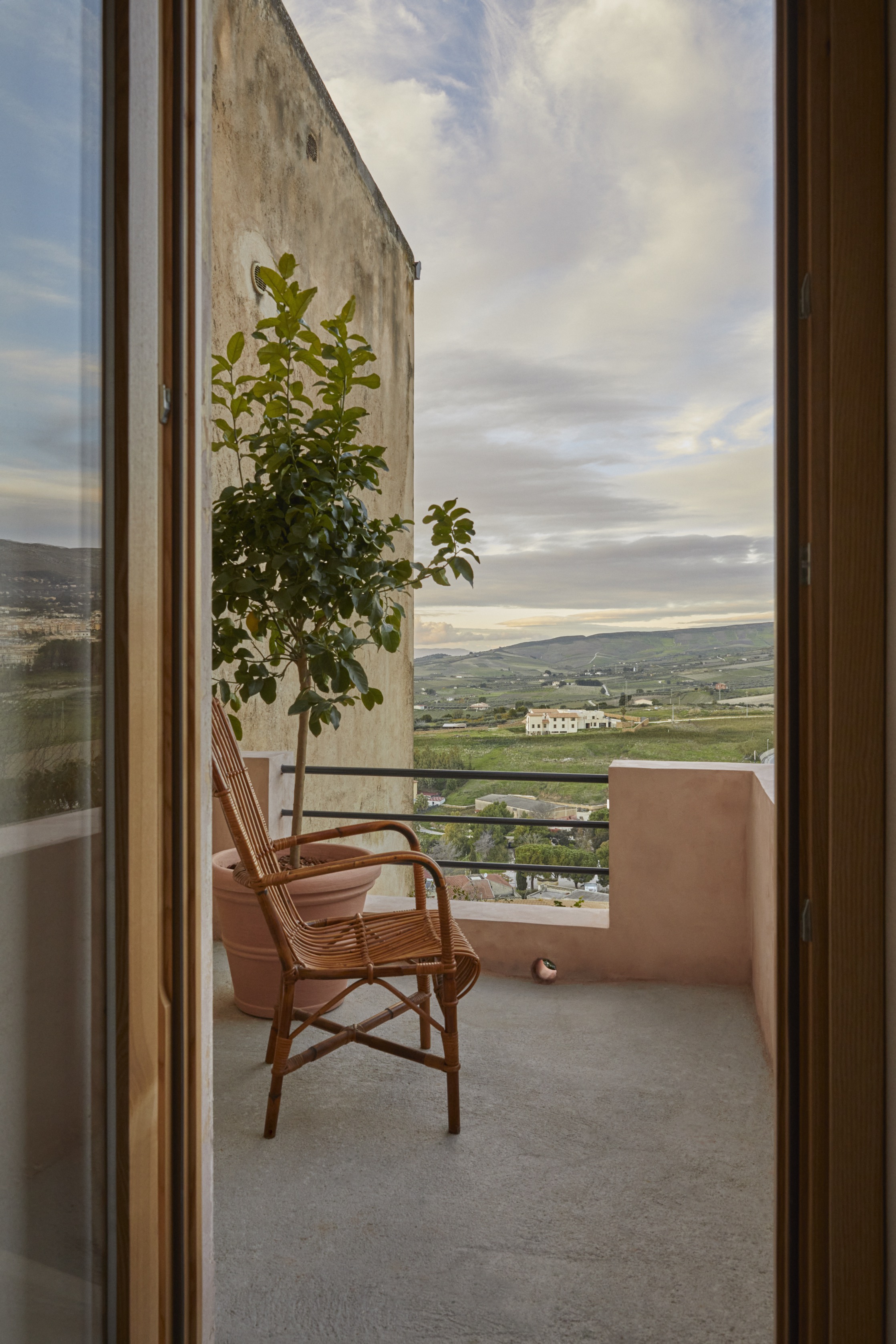 sicily property restored by didea studio and airbnb