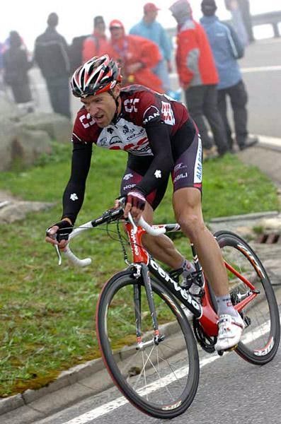 Jens Voigt (CSC) on the final climb