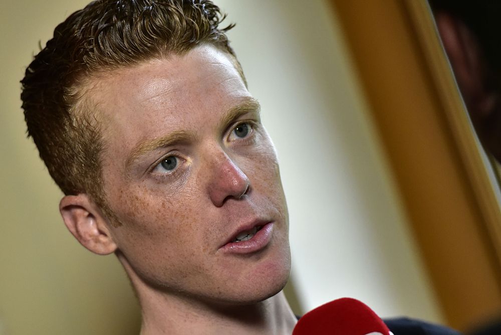 Steven Kruijswijk (LottoNL-Jumbo) talks to the press