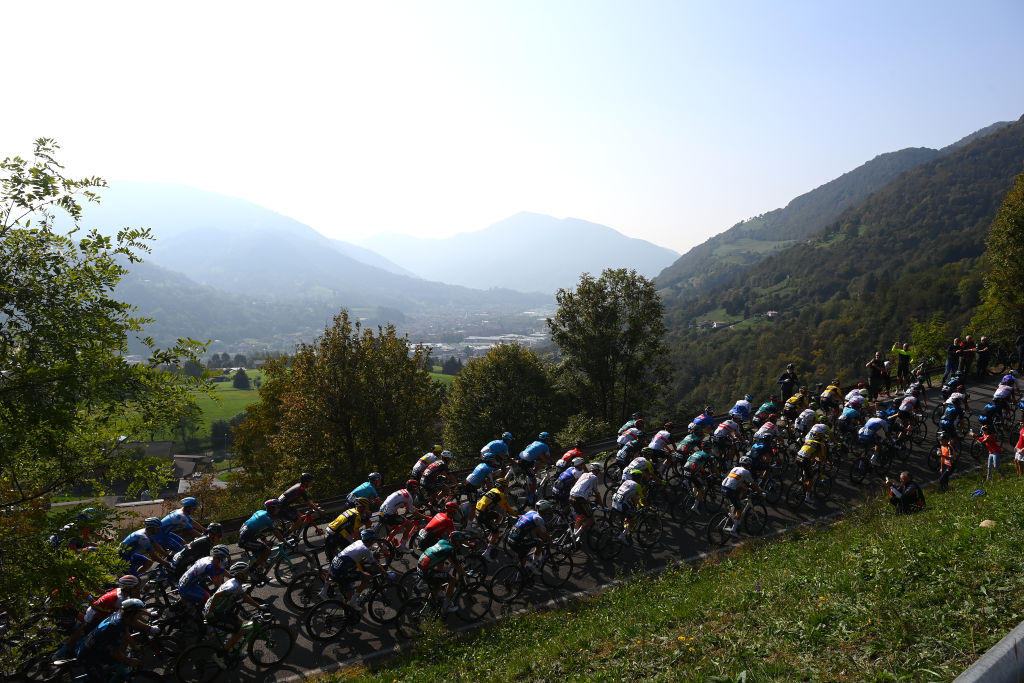 COMO ITALY OCTOBER 08 A general view of the Peloton compete climbing to the Ganda 1059m during the 116th Il Lombardia 2022 a 253km one day race from Bergamo to Como iLombardia on October 08 2022 in Como Italy Photo by Tim de WaeleGetty Images