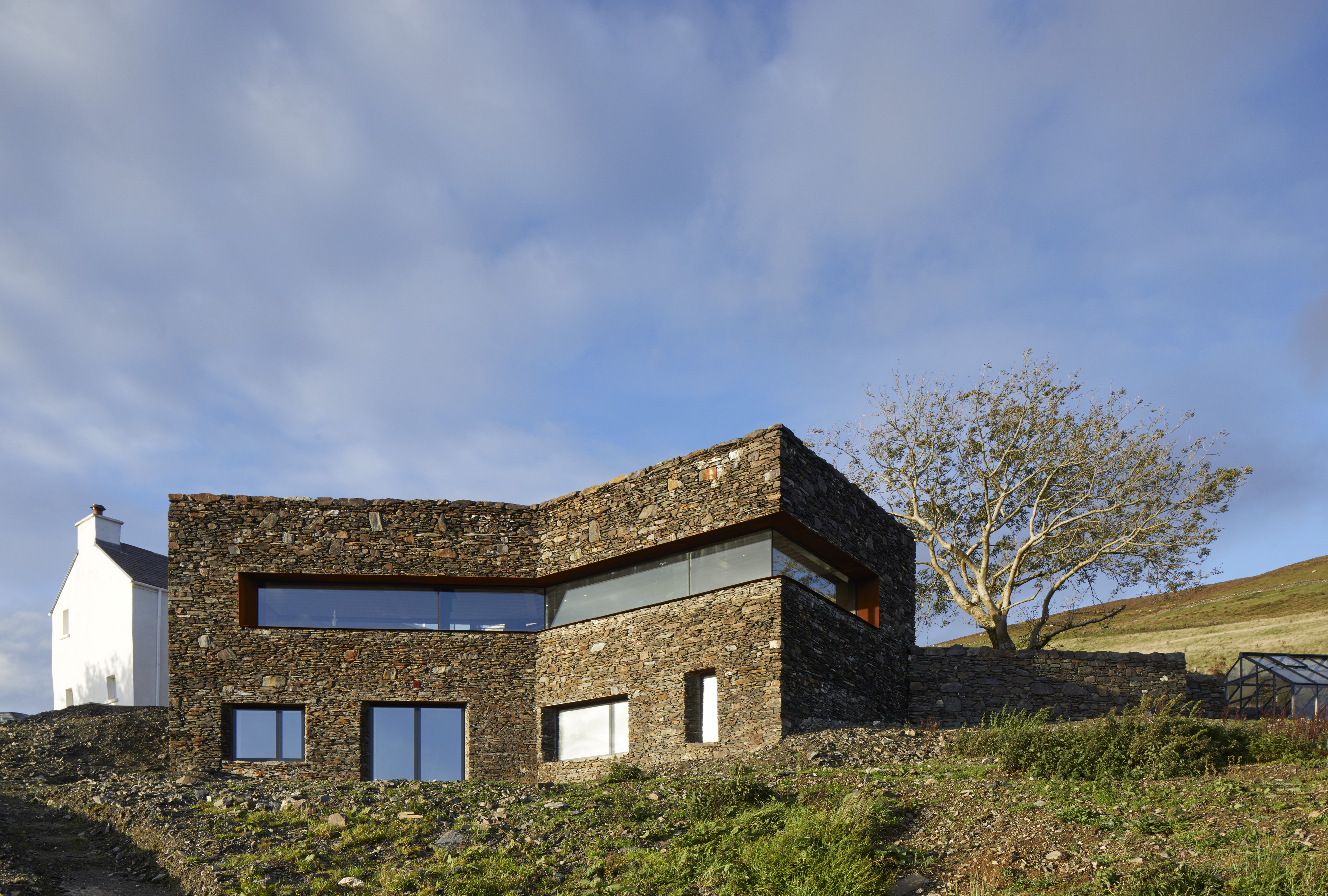 Minimalist Modern: The Architecture of Rural Retreats