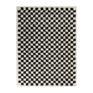 Black and white rug cut out 