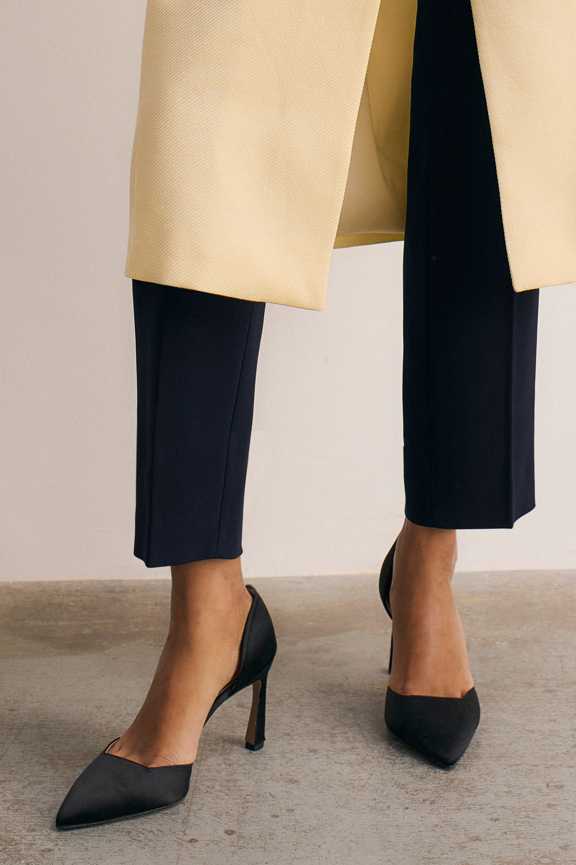 Treviso Satin Heels 80 Black