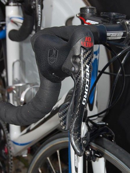Ag2r joined Bbox Bouygues Telecom in using 10-speed Record components for Paris-Roubaix.