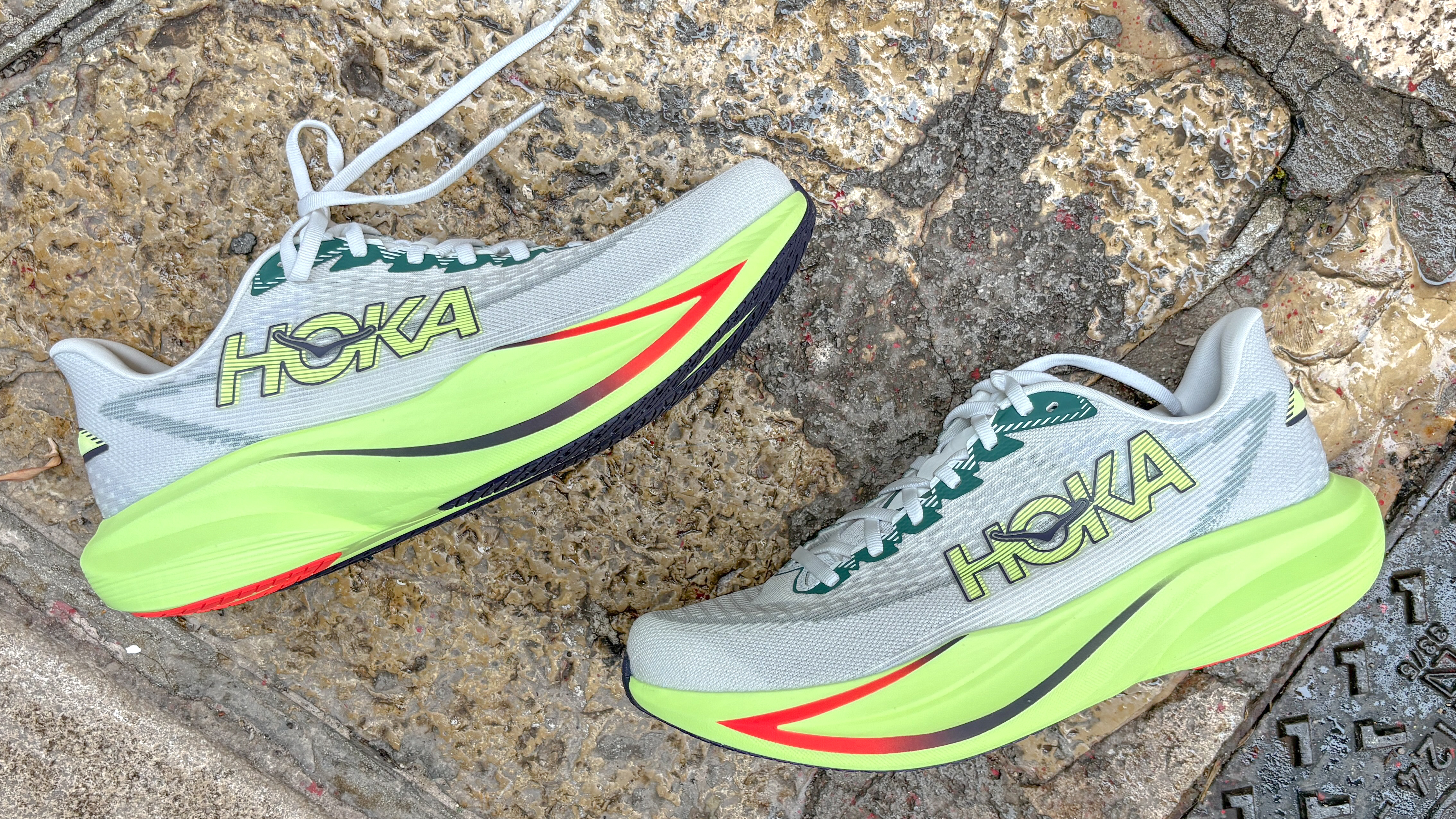 Hoka Mach 7