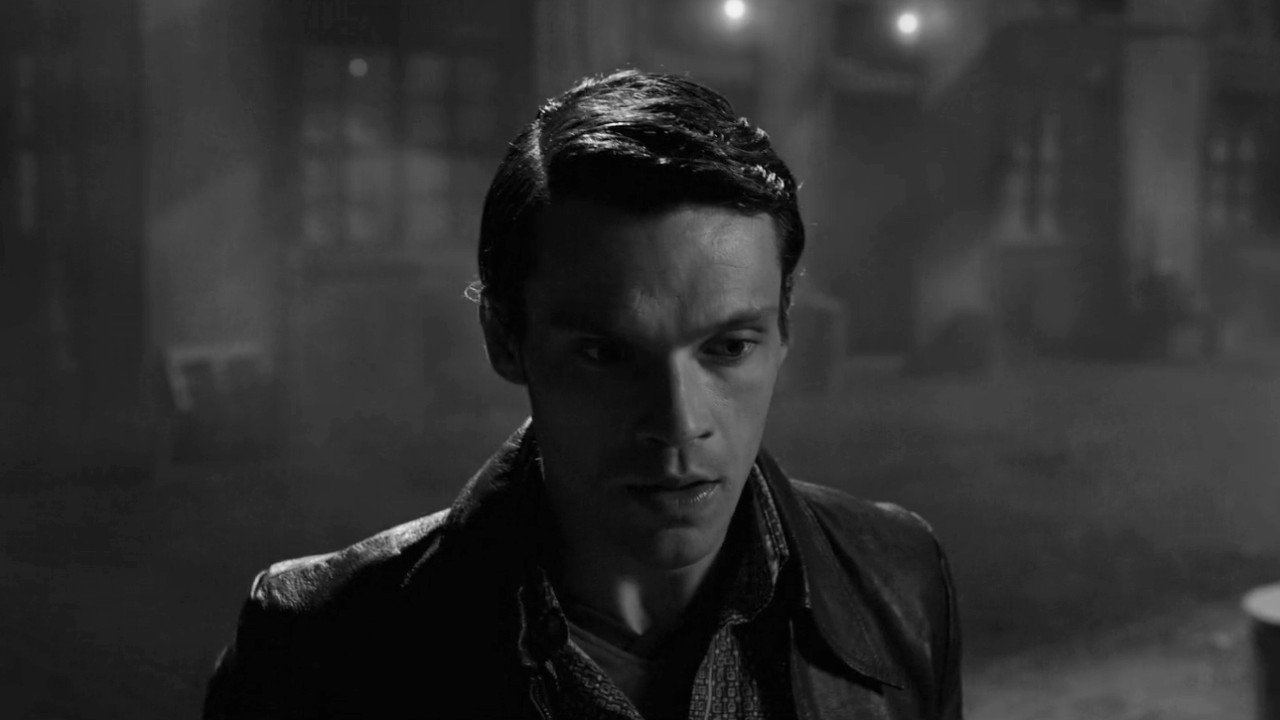 Wil Stevens as Peter Mercer in The Thursday Murder Club