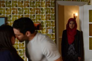 EastEnders' Kush leans in for a kiss with Stacey as Shabnam arrives home (BBC)