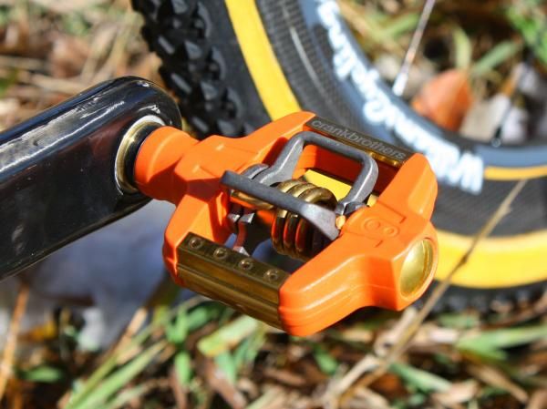 Crankbrothers provided special orange Candy 4ti pedals for Jones' Halloween-special 'cross bike.