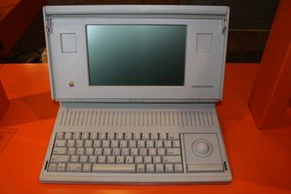 The First Macintosh Laptop Arrives