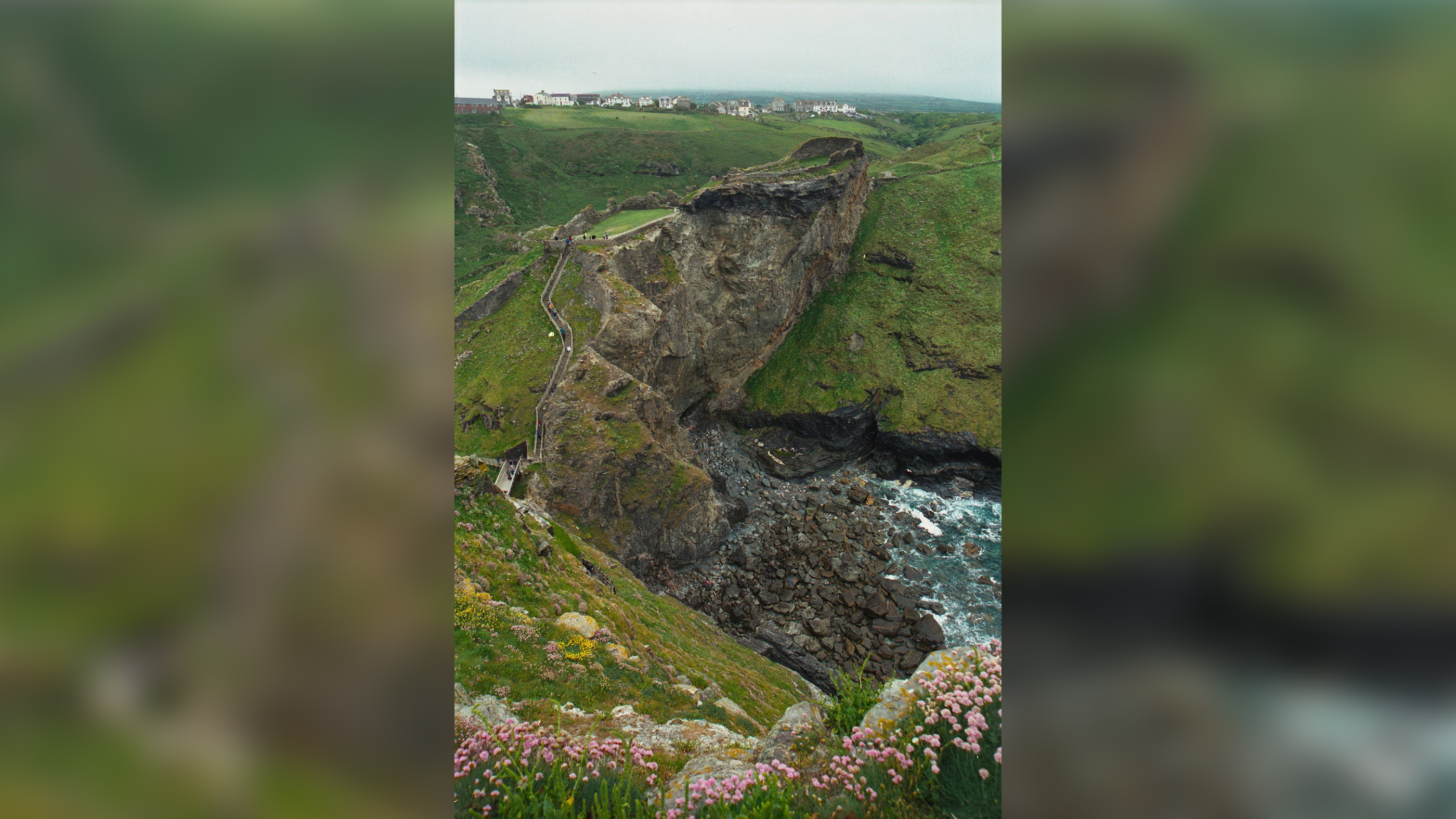 Graves thought to be of British kings, covered with mounds of earth, were also found at Tintagel on the coast of Cornwall – a site long associated with British royalty, and especially some legends of King Arthur.