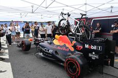 Team Red Bull - BORA - hansgrohe and the Honda F1 Oracle Red Bull Racing meet ahead of the 2025 Giro d'Italia