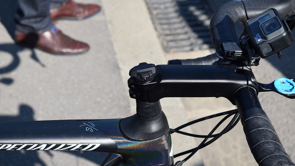 Most of the pro riders opt for a prototype adjustment knob on the Future Shock 2.0 as opposed to the commercially available option