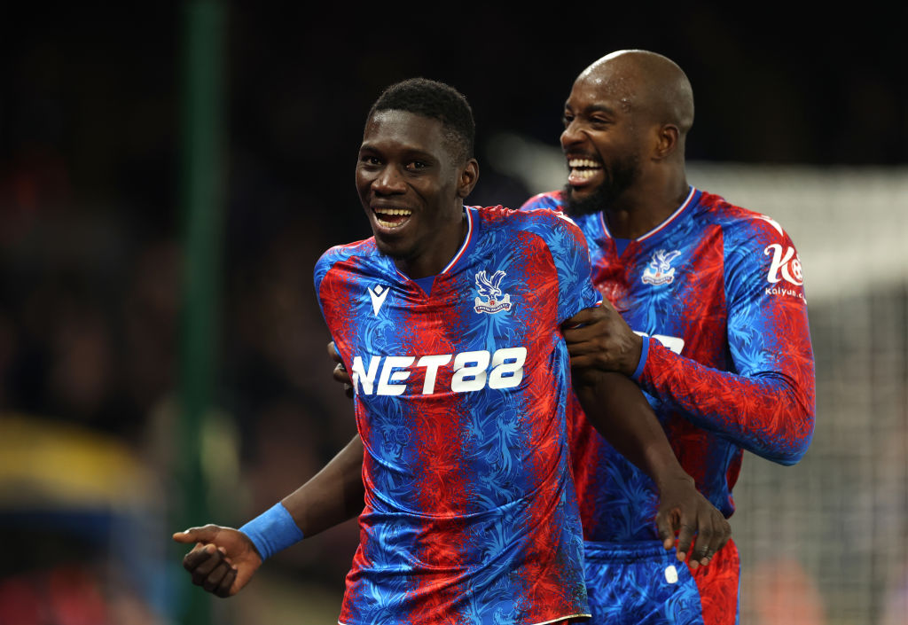 Ismaila Sarr of Crystal Palace celebrates after scoring