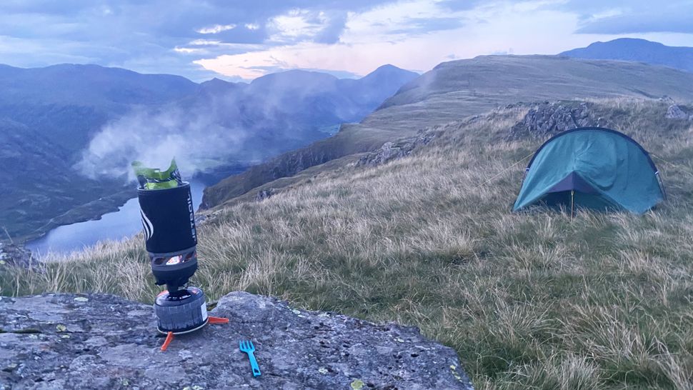 How much fuel to bring backpacking in the wild Advnture