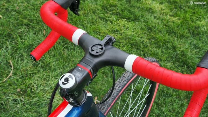 This bike also gets Bontrager's Blendr mount for a Garmin computer