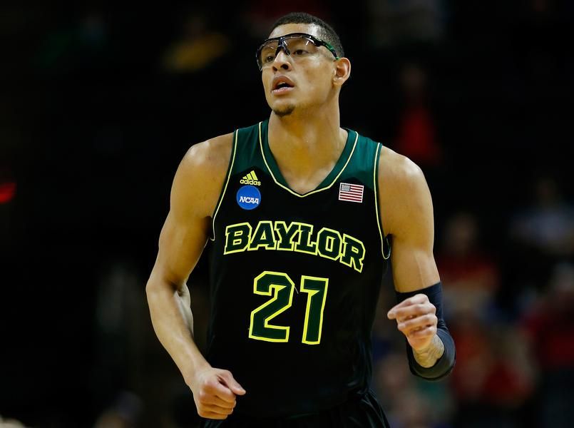 Baylor star Isaiah Austin&amp;#039;s NBA prospects cut short by Marfan syndrome diagnosis